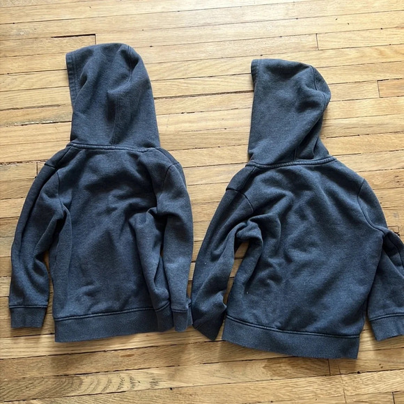 Bundle 2-Pack Unisex Toddler Zip Up Grey Hoodie Sweater | 3T - Picture 3 of 3